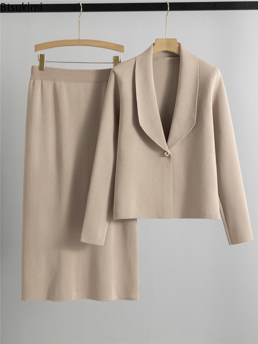 Completo in maglia due pezzi a - Winter Clothing Pk recensione e prezzo